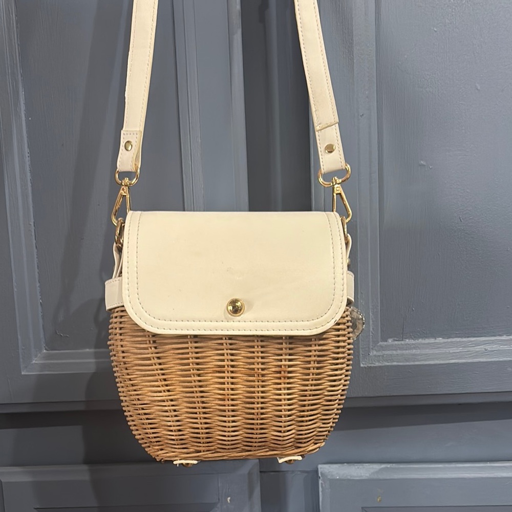 Tommy Bahama Cream and Tan Crossbody Bag with Woven Design